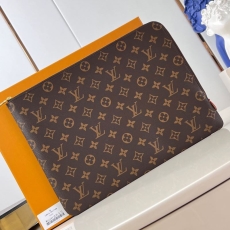 LV Clutch Bags